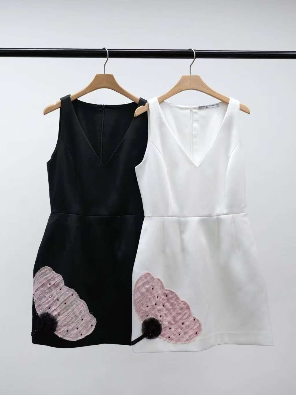 DRESSES(0411TB143)