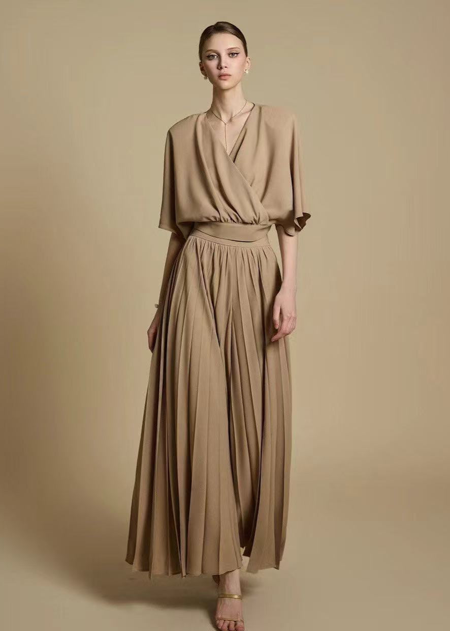 TOPS/PANTS (Q464TB048/Q464PT024)