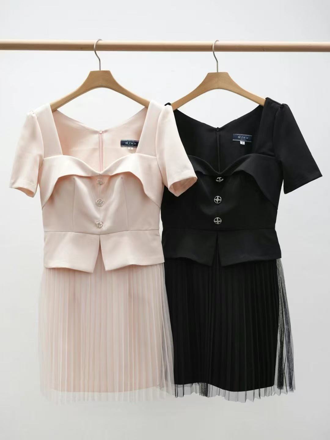DRESSES (0405DR085)