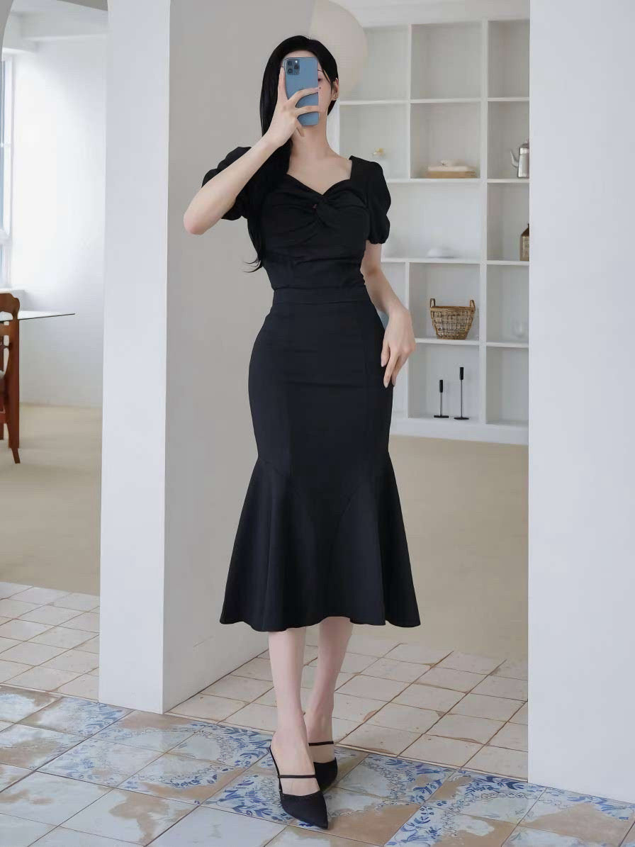 TOPS/SKIRTS(0411TB138/0411SK143)
