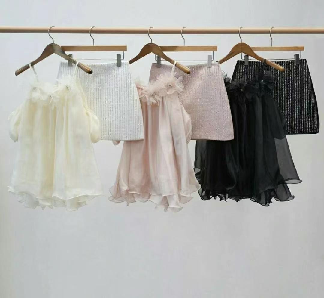 TOPS/SKIRTS(0411TB120/0411SK115)