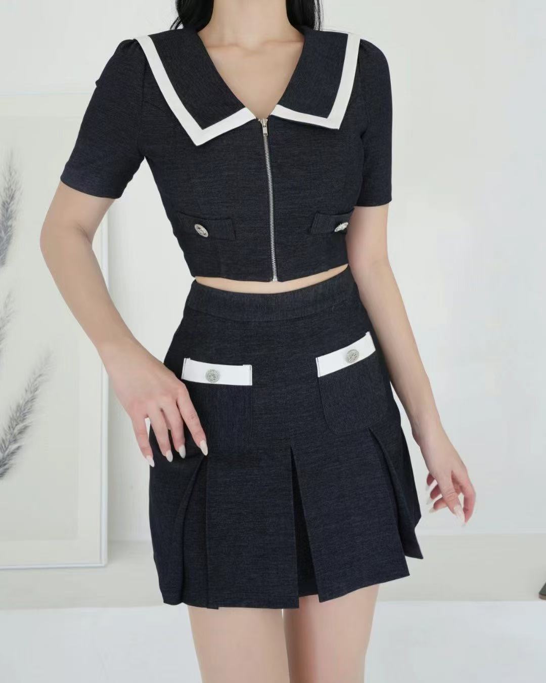 Suits (0405SE003)