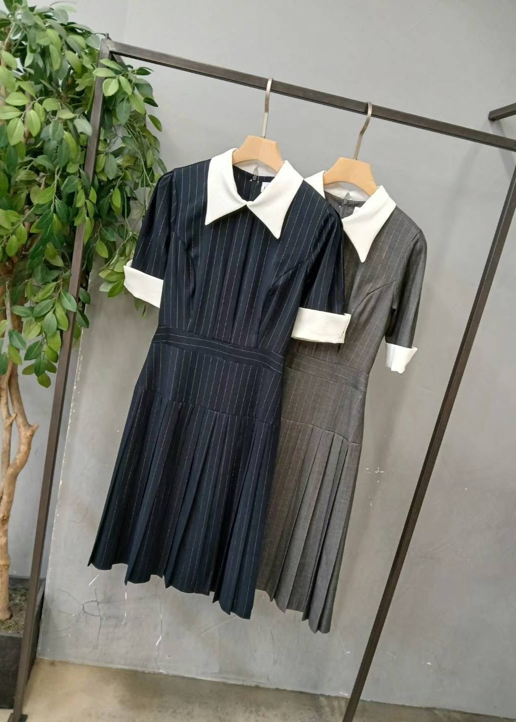 Dresses (0084DR002)