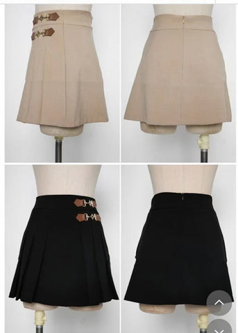 Side Buckles Mini Pleated Skirt