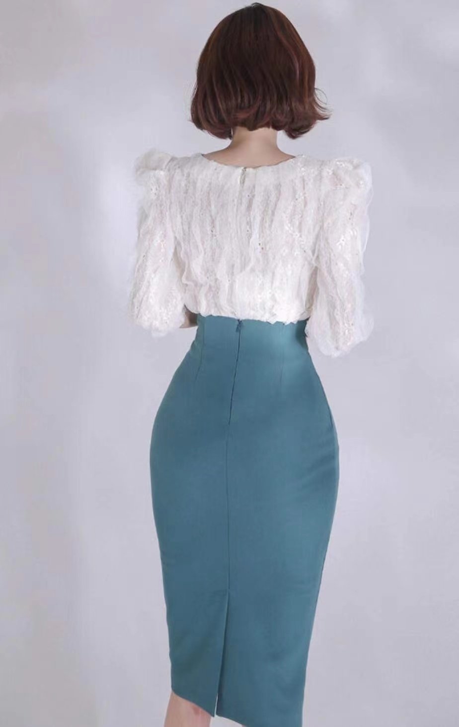Turquoise Wide Buckle Belt Midi Skirt