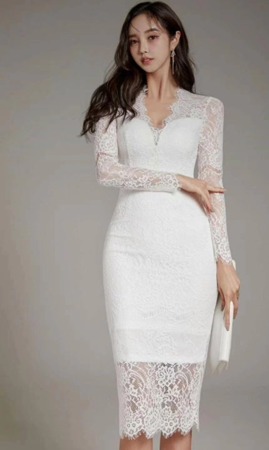 Floral Lace Mid Sleeves Midi Dress