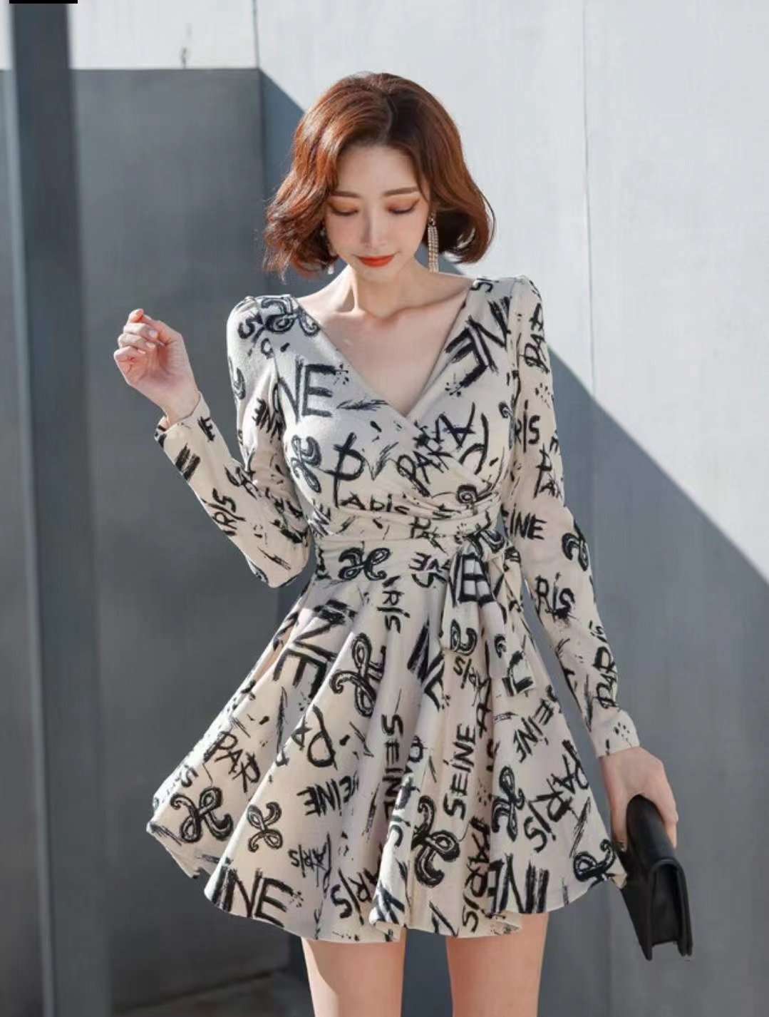 Abstract Scribbles Long Sleeves A Pleats Mini Dress