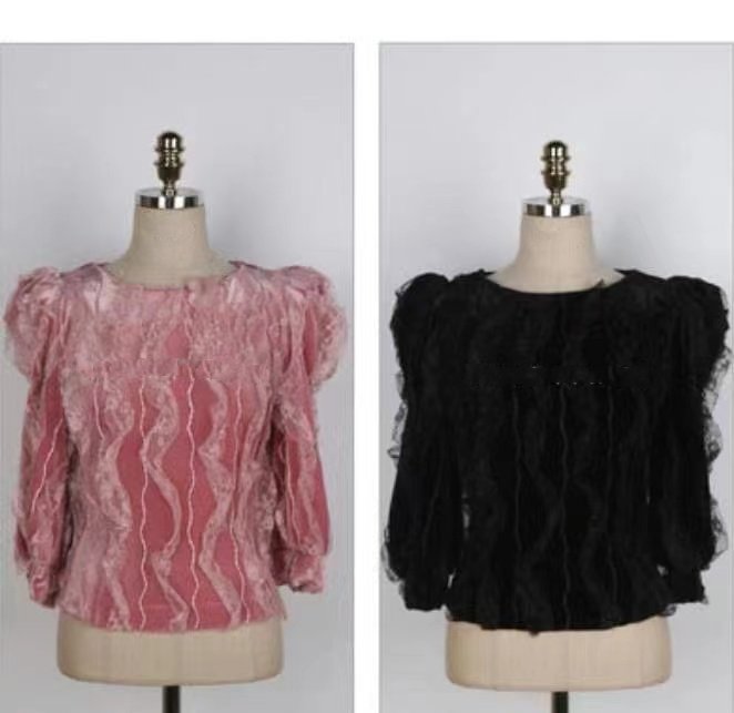 Lace Puffs Top Mid Sleeves